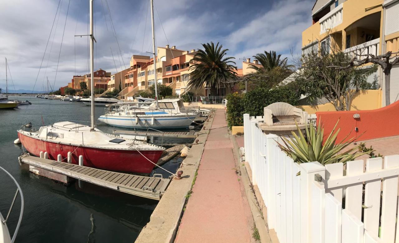 Marina Les Pieds Dans L Eau Apartment Le Barcarès Екстериор снимка