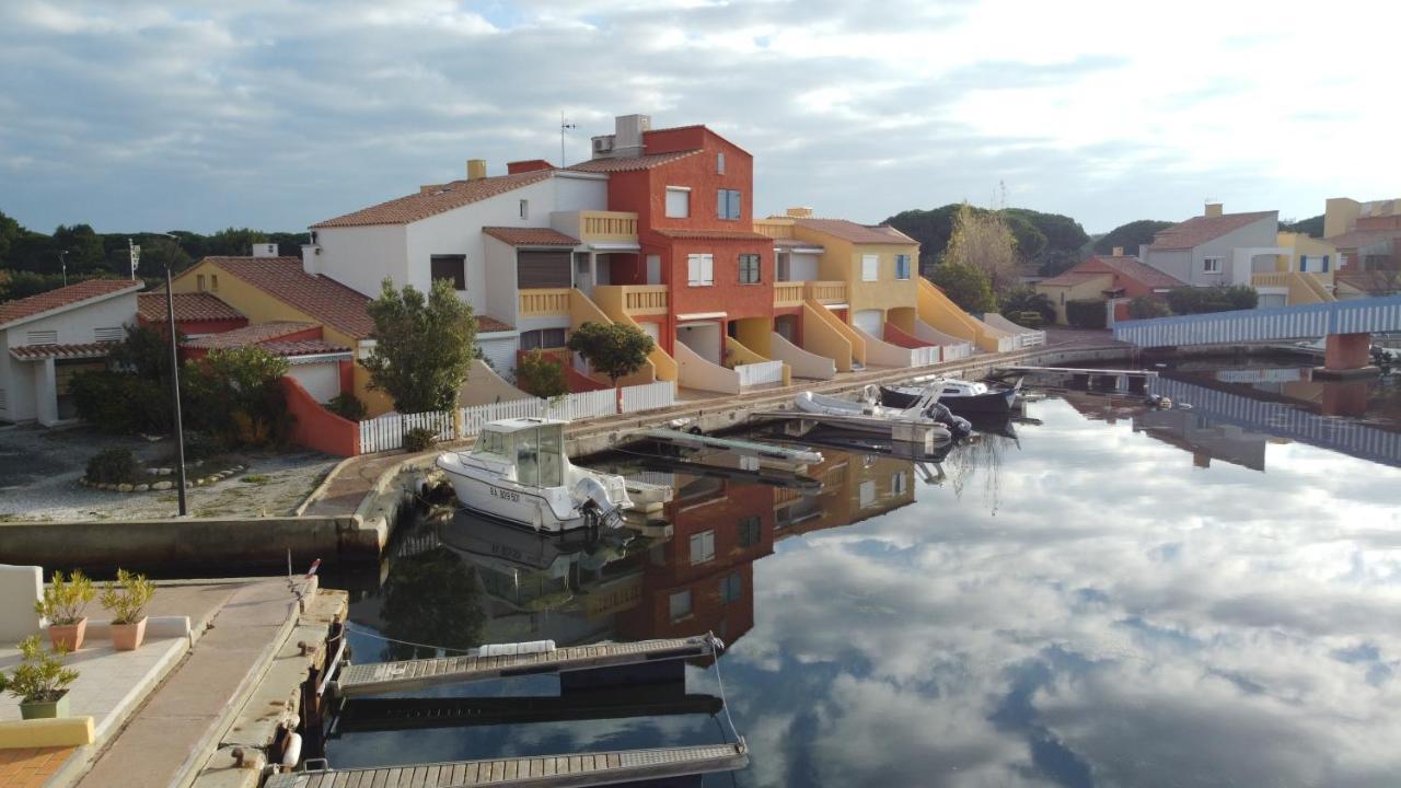 Marina Les Pieds Dans L Eau Apartment Le Barcarès Екстериор снимка