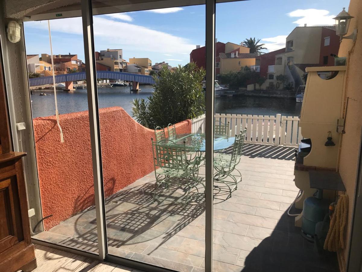Marina Les Pieds Dans L Eau Apartment Le Barcarès Екстериор снимка