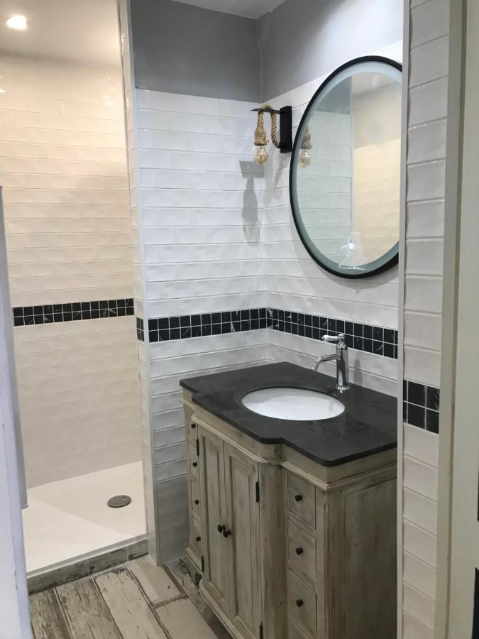 Marina Les Pieds Dans L Eau Apartment Le Barcarès Екстериор снимка